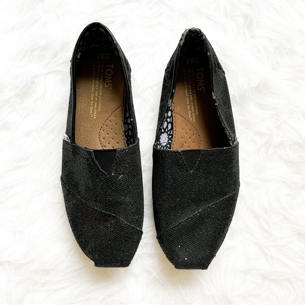 Women’s Black Classic Glitter TOMS Slip-Ons Sz 6.5